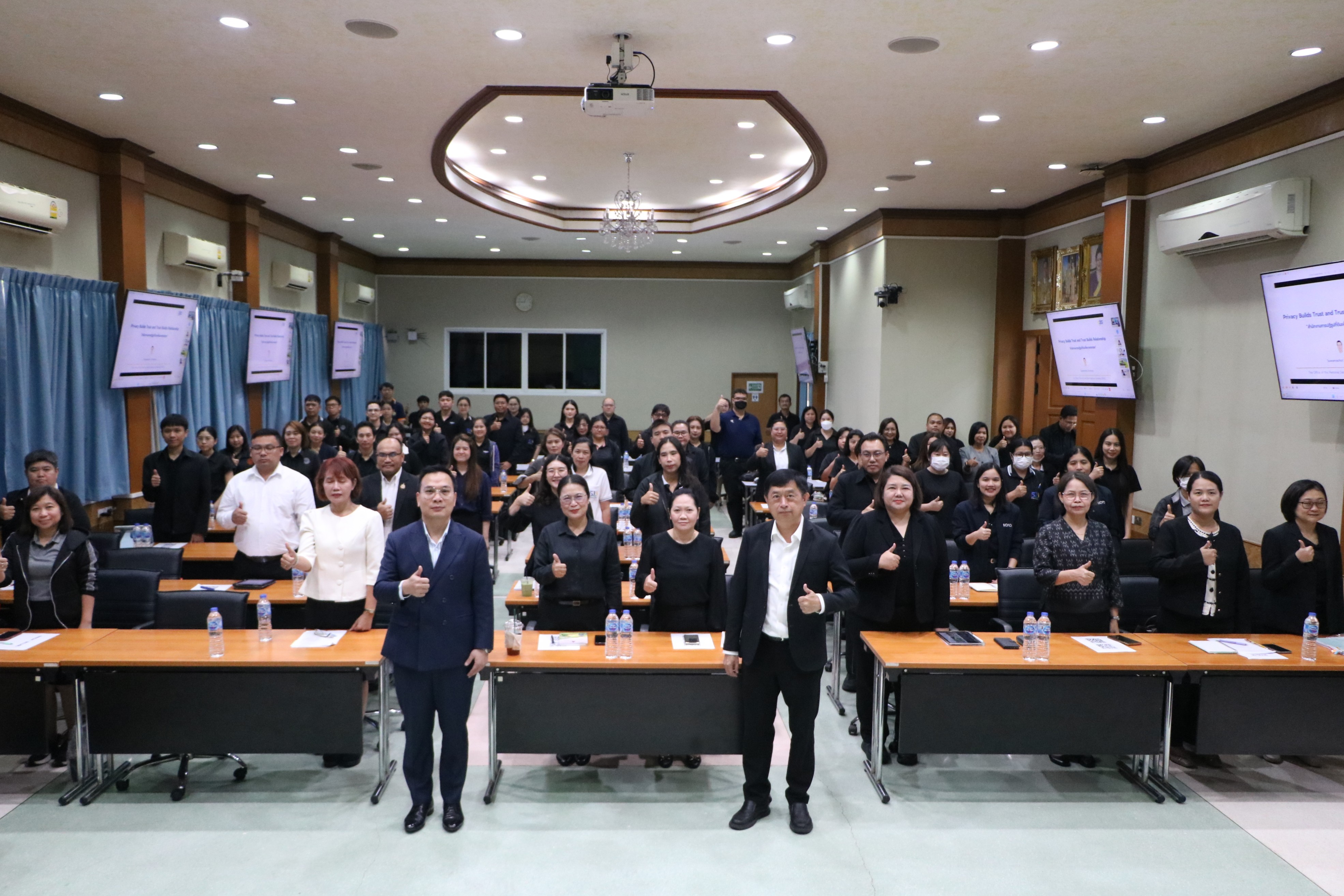 title - ส.ป.ก. เปิดโครงการสัมมนาเชิงปฏิบัติการ เรื่อง กระบวนการจัดที่ดินตามกฎหมายว่าด้วยการปฏิรูปที่ดินเพื่อเกษตรกรรม และการให้ความรู้ด้านจริยธรรม วินัย ผลประโยชน์ทับซ้อน ปี 2569